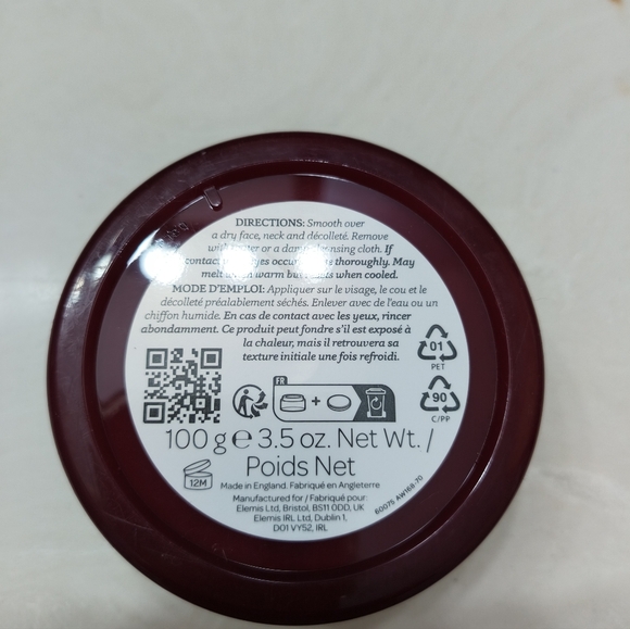 Elemis Pro-Collagen Black Cherry Cleansing Balm - Picture 8 of 8